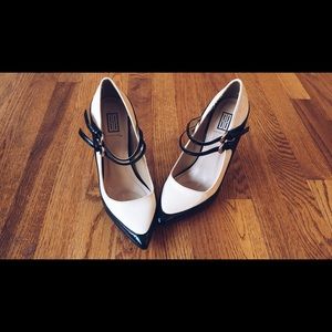 Classic Pale-nude & Black Stiletto + Double straps